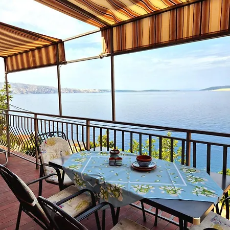 Marija With Big Terrace And Sea View ستاريغراد