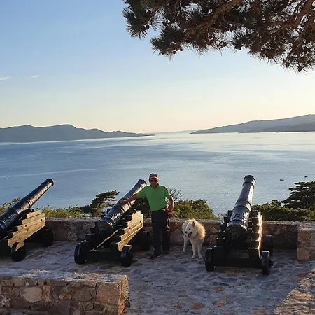 Marija With Big Terrace And Sea View * Stari Grad