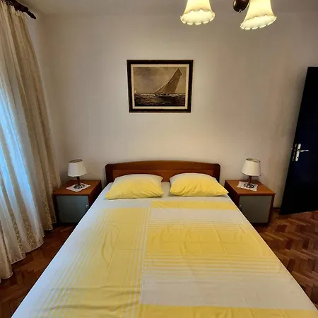 Marija With Big Terrace And Sea View * Stari Grad