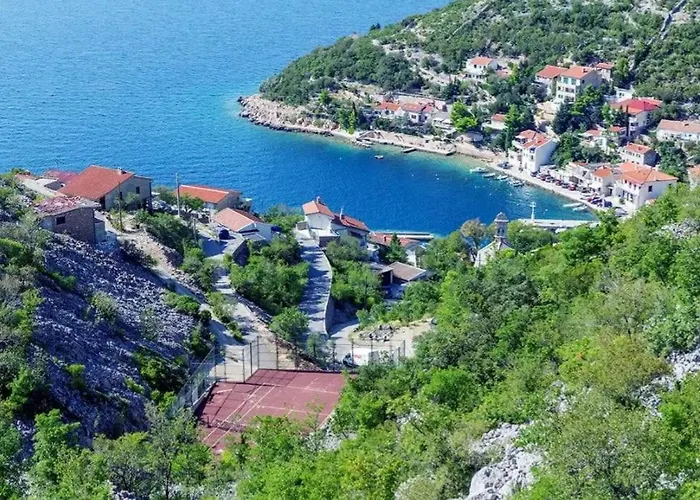 Marija With Big Terrace And Sea View Stari Grad