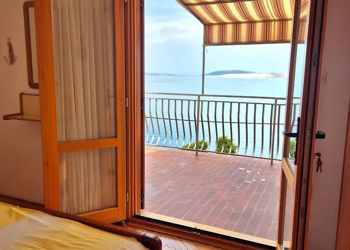 Marija With Big Terrace And Sea View * Stari Grad